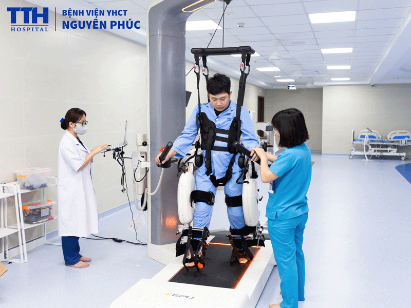Bệnh viện YHCT Nguyên Phúc - Đồng hành cùng người bệnh trên hành trình lấy lại khả năng vận động