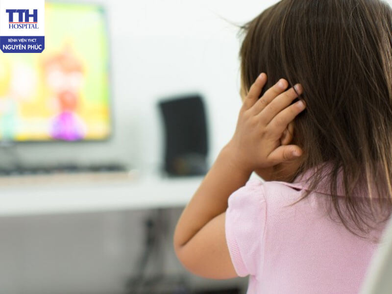 Các dấu hiệu tự kỷ nhẹ thường bị bỏ qua