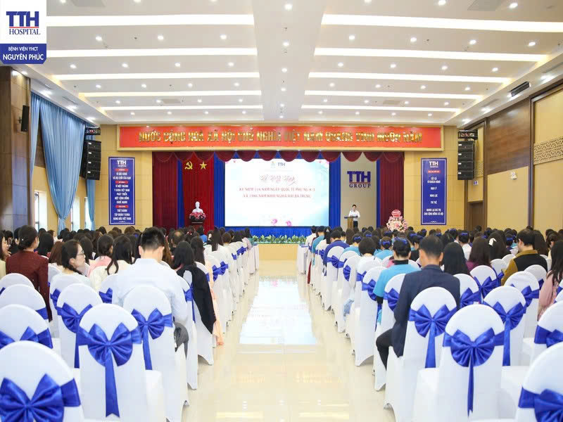 Chương trình ý nghĩa tôn vinh vai trò của phụ nữ trong đại gia đình TTH Group