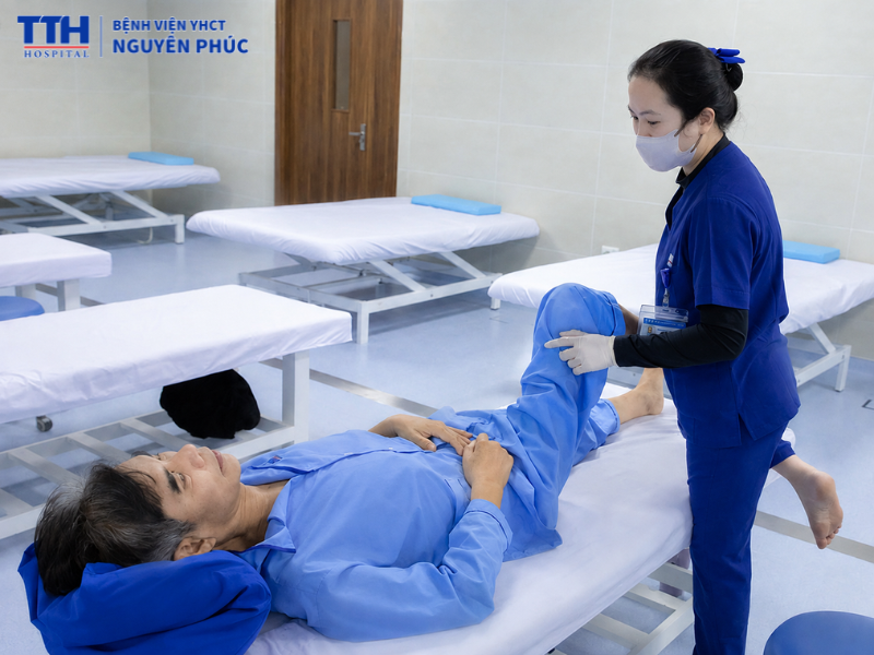 Điều trị thoái hóa xương khớp tại Bệnh viện YHCT Nguyên Phúc