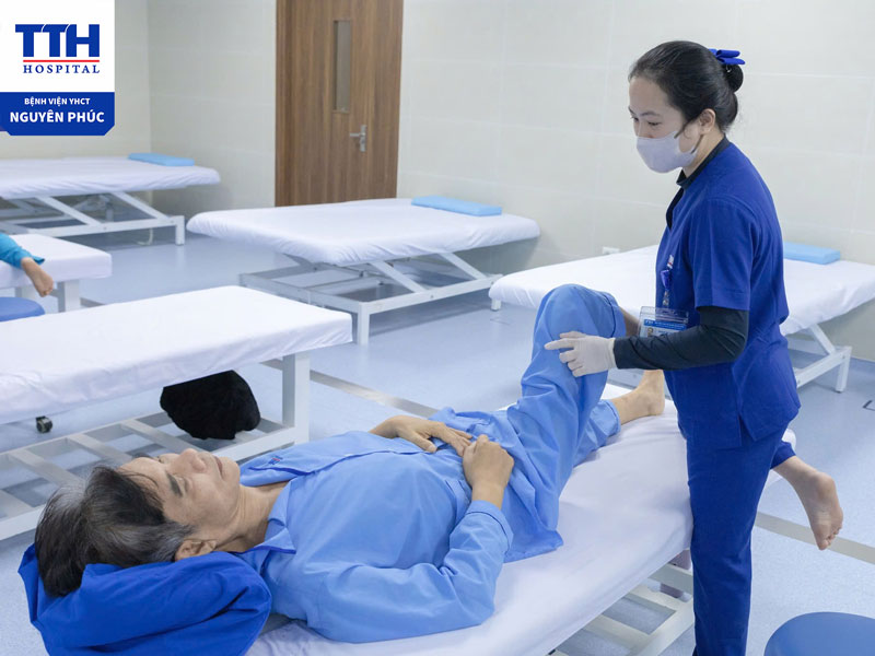 Giải pháp điều trị thoái hóa khớp tại Bệnh viện YHCT Nguyên Phúc
