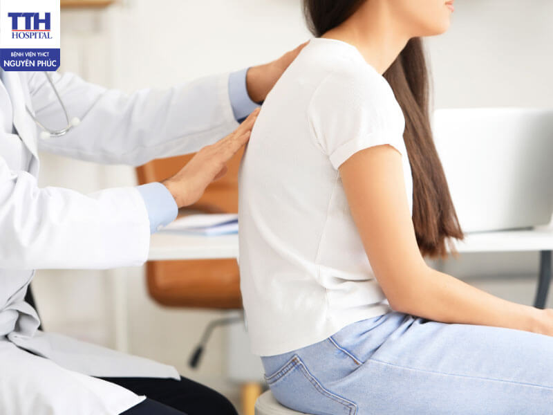 Góc nhìn đau lưng theo Y học cổ truyền