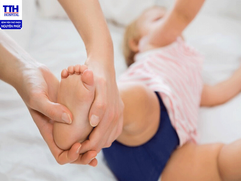 HIỂU LẦM 1: "Lớn rồi sẽ tự hết thôi!"