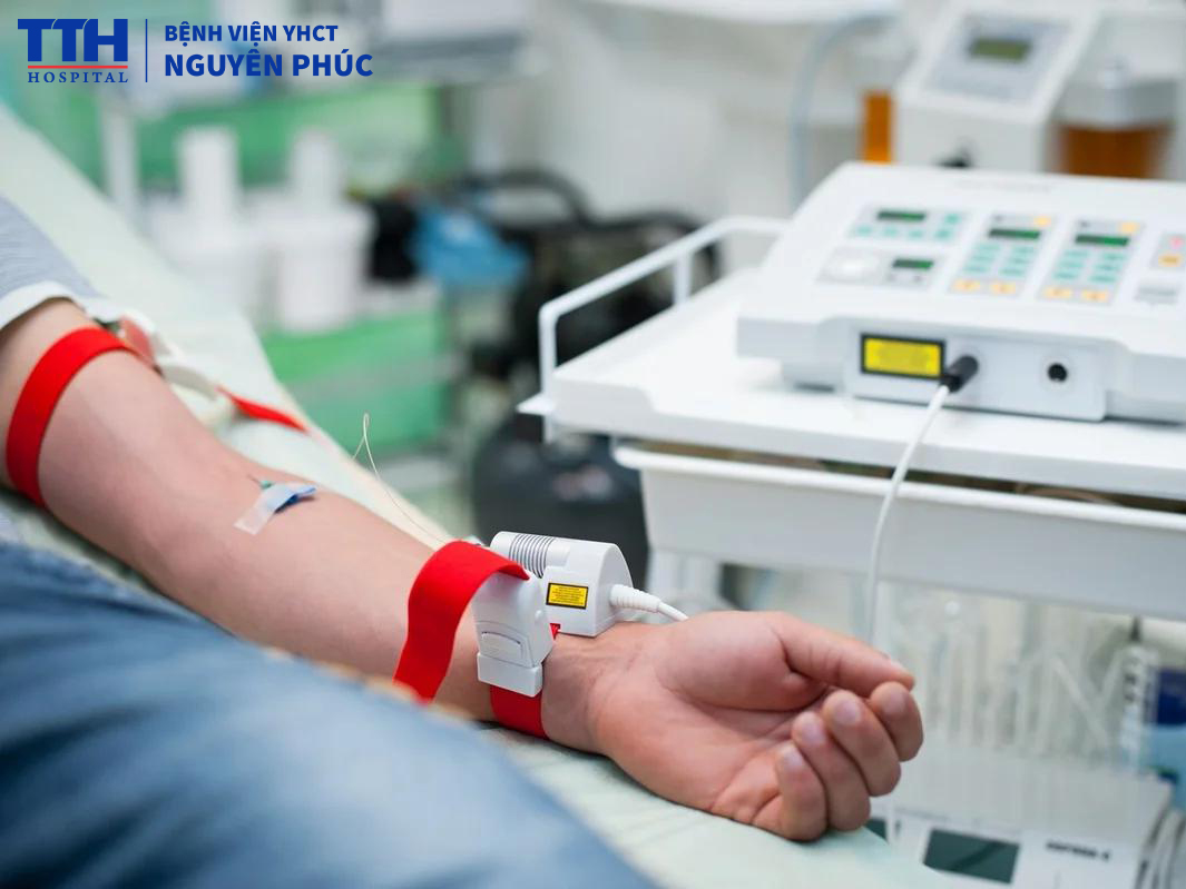 Laser công suất thấp nội mạch là gì?