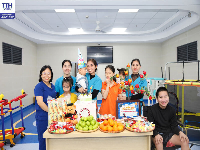 Lễ tốt nghiệp - khoảnh khắc ghi dấu sự trưởng thành