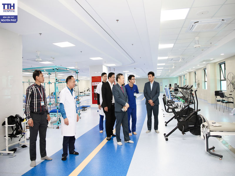 Nền tảng phát triển nguồn nhân lực y tế chất lượng cao