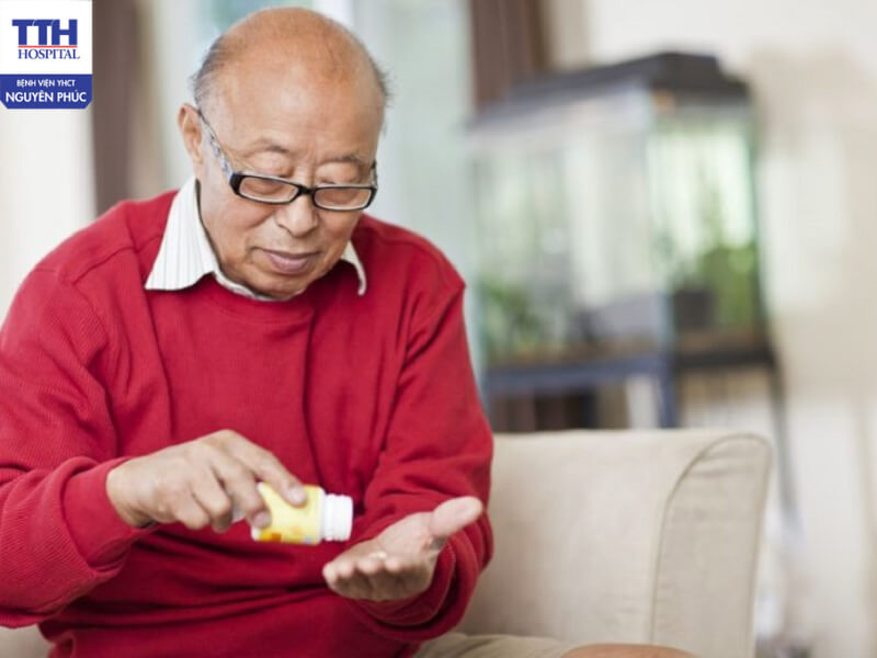 Người bị mất ngủ thường xuyên lạm dụng thuốc chỉ giúp giảm triệu chứng tạm thời