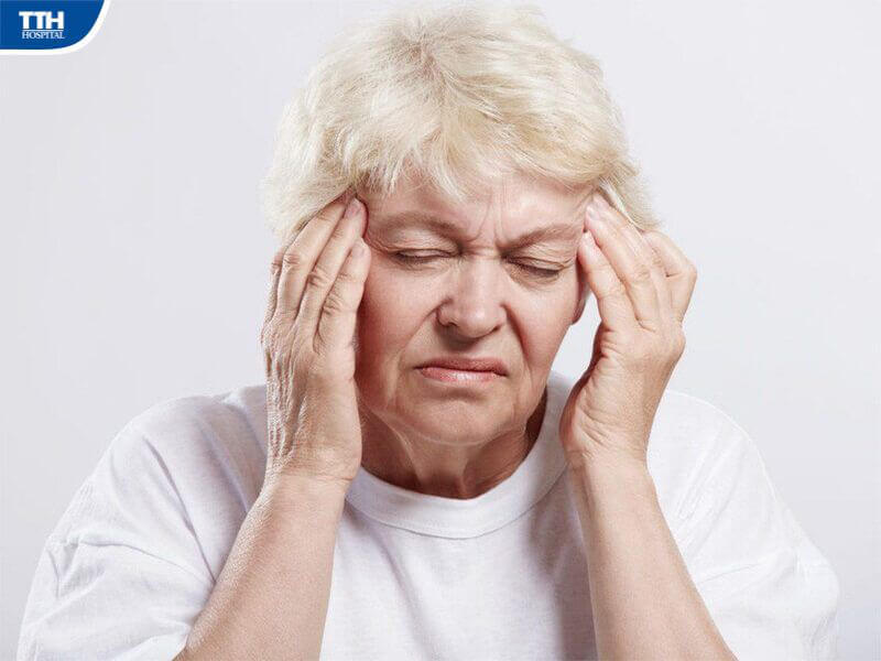 Nguyên nhân gây đau thần kinh trung ương ở người cao tuổi