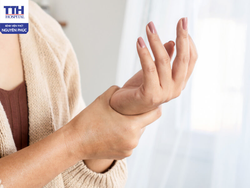 Những dấu hiệu cảnh báo đột quỵ trước 1 tuần 