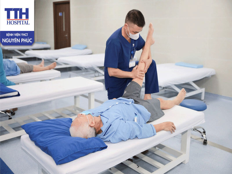 Tập vận động trị liệu – bước tiến quan trọng để trở lại sinh hoạt bình thường