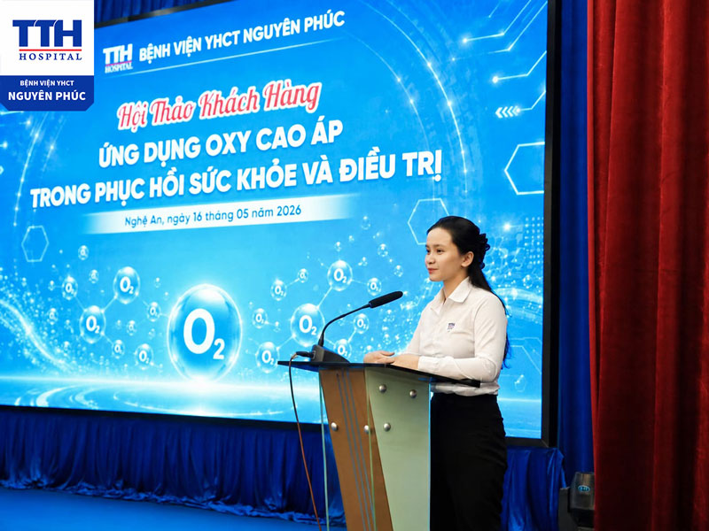 TS - BSCKI Dương Thị Khánh Linh - Phó Giám đốc Chuyên môn Bệnh viện