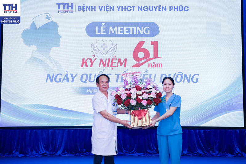 TTƯT. BSCKII Nguyễn Đức Toàn - Phó Giám đốc Bệnh viện