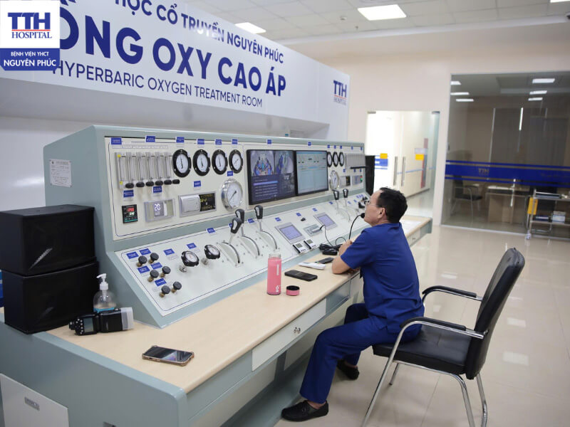 Ứng dụng oxy cao áp trong hỗ trợ điều trị bỏng