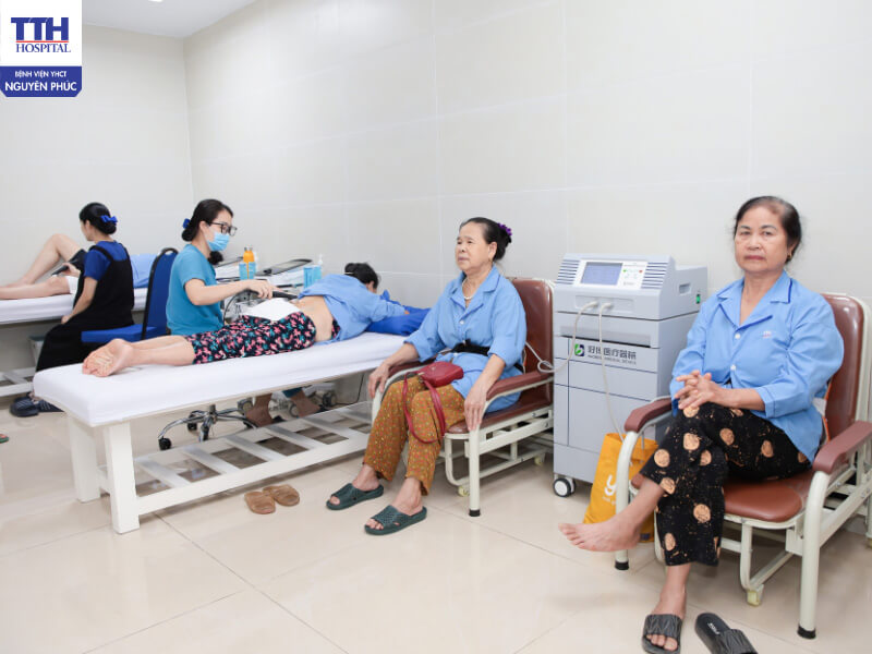 Vì sao nên lựa chọn Bệnh viện YHCT Nguyên Phúc?